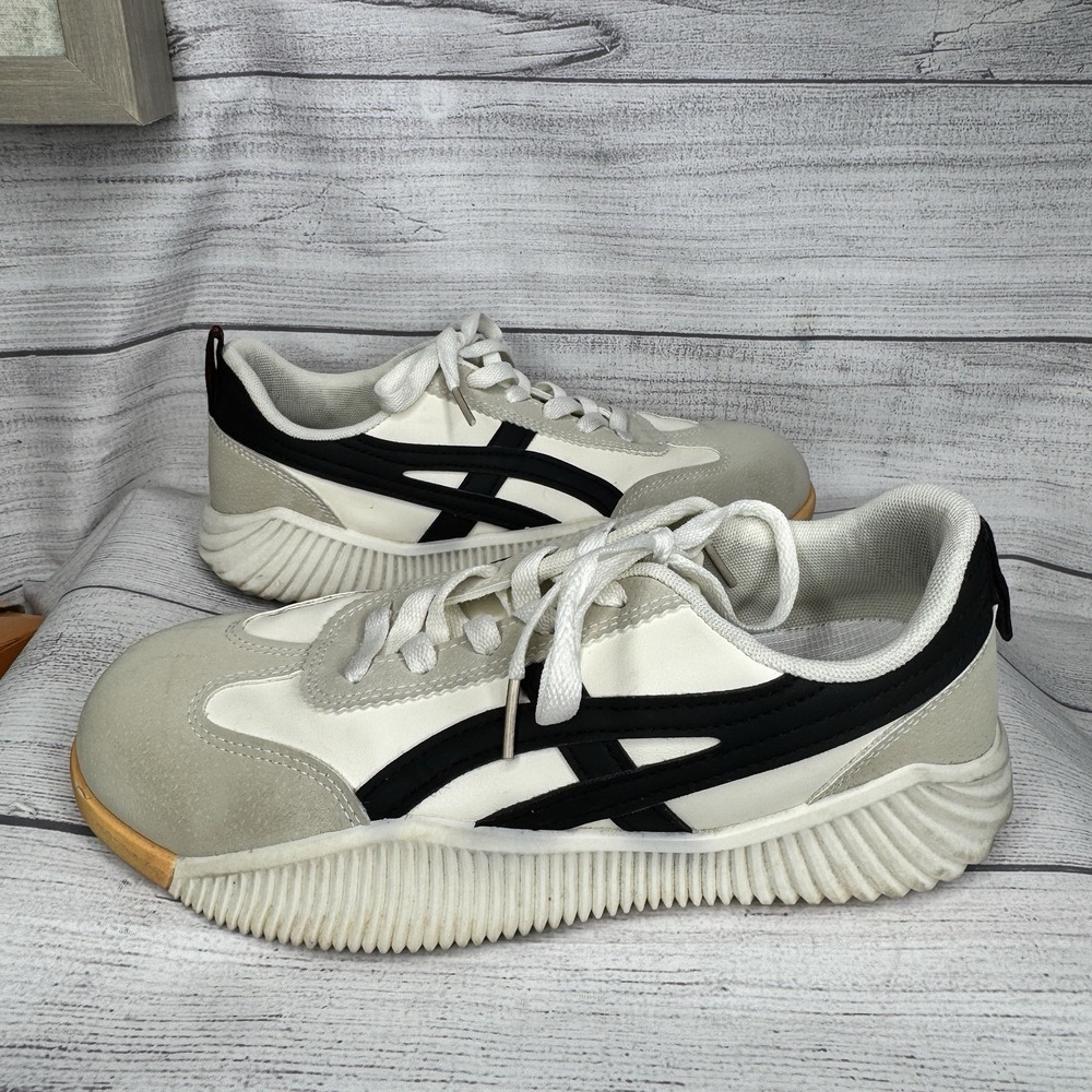 DF De Florence Women's Shoes Italy Vintage Sneaker Size 8.5/40 White‎ Black